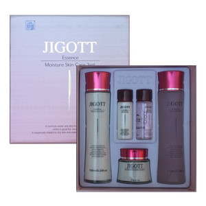 Jigott Moisture Skin Care 3 Set Набор увлажняющий по уходу за лицом (тонер-эссенция 150 мл+30 мл + лосьон 150 мл+30 мл + крем-эмульсия 50 мл)